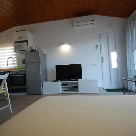 Fuer 4 Personen Ca 50 Qm In Vantacici, Kvarner Bucht Krk Апартаменты *